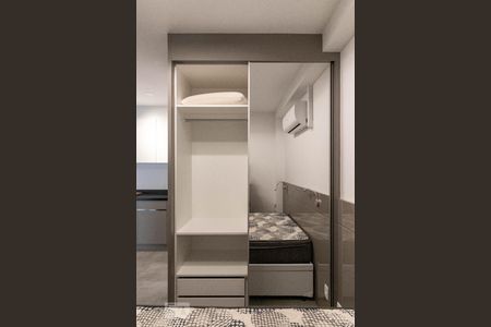 Apartamento para alugar com 45m², 1 quarto e 1 vaga Apartamento para alugar com 45m², 1 quarto e 1 vagaQuarto