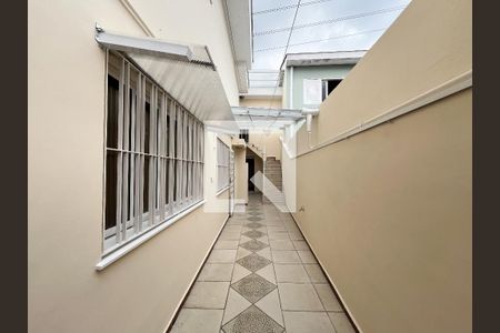 Área externa de casa para alugar com 4 quartos, 210m² em Planalto Paulista, São Paulo