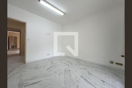 Sala de casa para alugar com 4 quartos, 210m² em Planalto Paulista, São Paulo