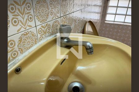 Lavabo de casa para alugar com 4 quartos, 210m² em Planalto Paulista, São Paulo