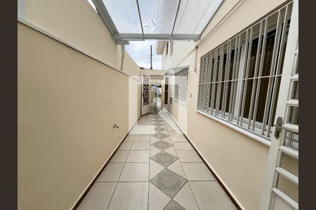 Área externa de casa para alugar com 4 quartos, 210m² em Planalto Paulista, São Paulo