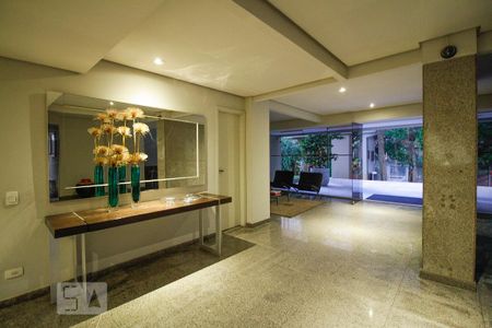 Hall Social de apartamento para alugar com 1 quarto, 50m² em Consolação, São Paulo