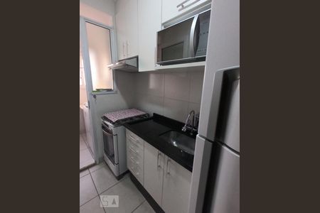 Cozinha de apartamento para alugar com 2 quartos, 46m² em Jardim Vila Formosa, São Paulo