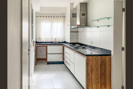 Apartamento à venda com 109m², 3 quartos e 2 vagasCozinha