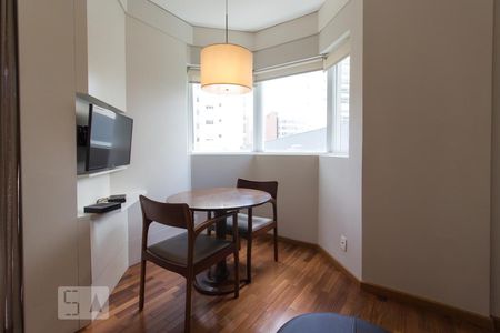 Apartamento à venda com 41m², 1 quarto e 1 vaga Apartamento à venda com 41m², 1 quarto e 1 vagaSala