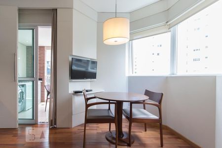 Apartamento à venda com 41m², 1 quarto e 1 vaga Apartamento à venda com 41m², 1 quarto e 1 vagaSala