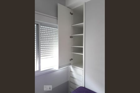 Quarto 1 de apartamento para alugar com 2 quartos, 57m² em Barra Funda, São Paulo