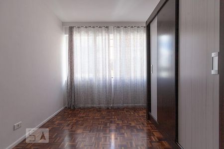 Quarto 2 de apartamento para alugar com 3 quartos, 111m² em São Francisco, Curitiba