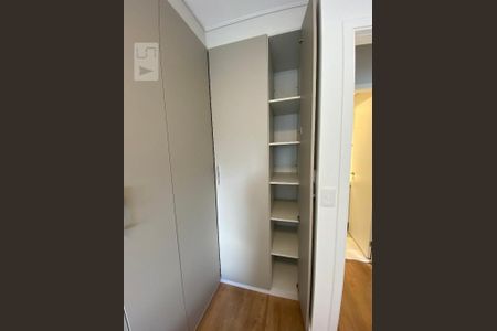 Quarto de apartamento à venda com 1 quarto, 40m² em Vila Buarque, São Paulo