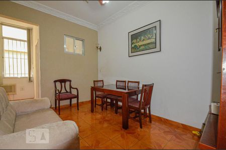 Sala de apartamento para alugar com 1 quarto, 45m² em Vila Isabel, Rio de Janeiro