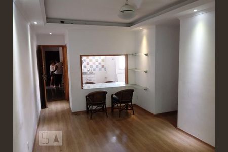 Sala de apartamento para alugar com 3 quartos, 72m² em Jacarepaguá, Rio de Janeiro