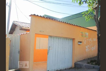 Casa à venda com 144m², 2 quartos e sem vagaFachada