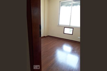 Quarto de apartamento à venda com 2 quartos, 85m² em Fonseca, Niterói