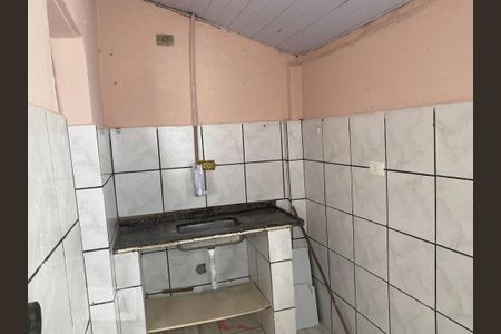 Cozinha de casa para alugar com 1 quarto, 50m² em Vila Guaca, São Paulo