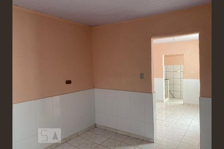 Quarto de casa para alugar com 1 quarto, 50m² em Vila Guaca, São Paulo