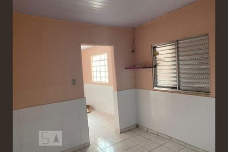 Quarto de casa para alugar com 1 quarto, 50m² em Vila Guaca, São Paulo