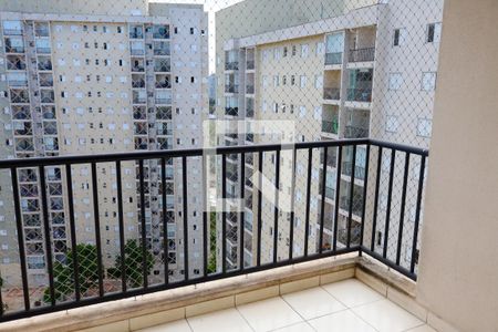 Sacada de apartamento para alugar com 3 quartos, 75m² em Umuarama, Osasco