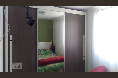 Quarto de apartamento para alugar com 2 quartos, 49m² em Presidente Altino, Osasco