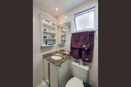 Apartamento à venda com 85m², 2 quartos e 1 vagaBanheiro da Suíte
