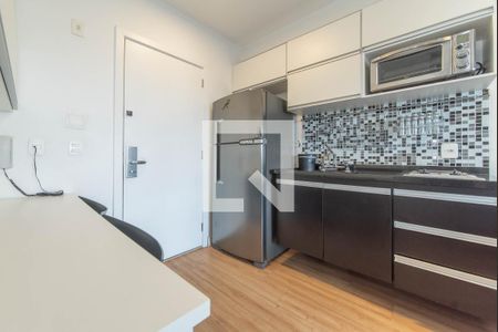 Apartamento para alugar com 33m², 1 quarto e 1 vaga Cozinha Integrada