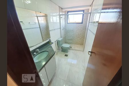 Apartamento à venda com 156m², 4 quartos e 3 vagasBanheiro da suíte 2