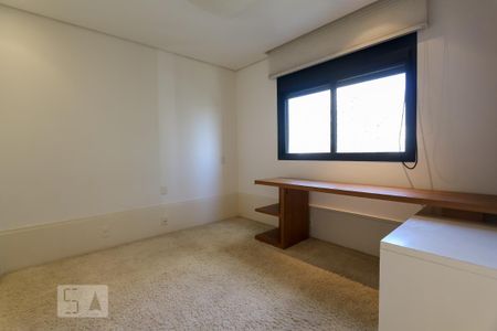 Apartamento para alugar com 360m², 4 quartos e 4 vagas Apartamento para alugar com 360m², 4 quartos e 4 vagasSuíte 3