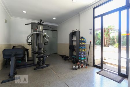 Apartamento para alugar com 360m², 4 quartos e 4 vagas Apartamento para alugar com 360m², 4 quartos e 4 vagasAcademia