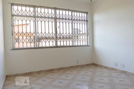 Sala de apartamento à venda com 2 quartos, 80m² em Olaria, Rio de Janeiro