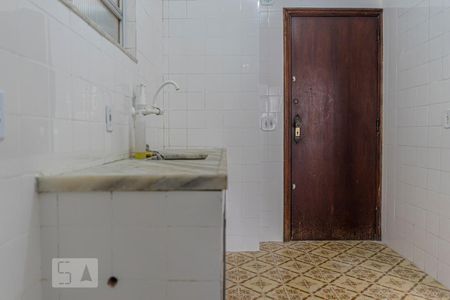 Apartamento à venda com 80m², 2 quartos e 1 vagaCozinha