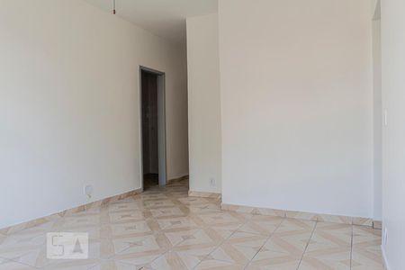 Sala de apartamento à venda com 2 quartos, 80m² em Olaria, Rio de Janeiro