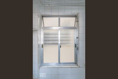 Apartamento à venda com 80m², 2 quartos e 1 vagaÁrea de Serviço