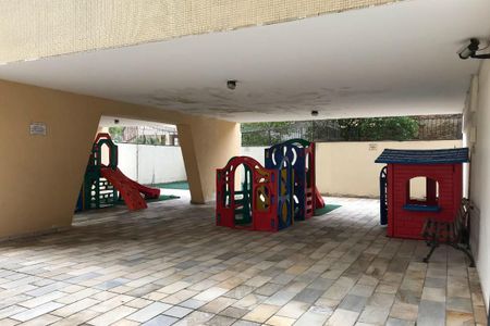 Apartamento à venda com 59m², 2 quartos e 1 vagaÁrea Comum - Playground