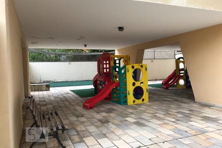 Apartamento à venda com 59m², 2 quartos e 1 vagaÁrea Comum - Playground