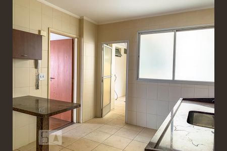 Apartamento para alugar com 115m², 2 quartos e 1 vagaCozinha