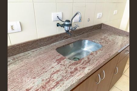 Cozinha de apartamento para alugar com 2 quartos, 115m² em Cambuí, Campinas
