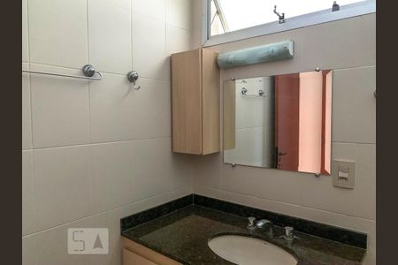 Apartamento para alugar com 115m², 2 quartos e 1 vagaBanheiro do Quarto 2