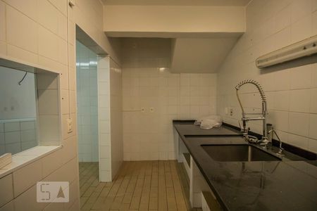 Casa para alugar com 70m², 1 quarto e sem vaga Casa para alugar com 70m², 1 quarto e sem vagaCozinha