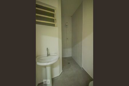 Casa para alugar com 70m², 1 quarto e sem vaga Casa para alugar com 70m², 1 quarto e sem vagaBanheiro da Suíte