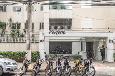 Apartamento para alugar com 100m², 2 quartos e 2 vagasFachada