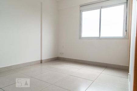 Apartamento para alugar com 100m², 2 quartos e 2 vagassuite