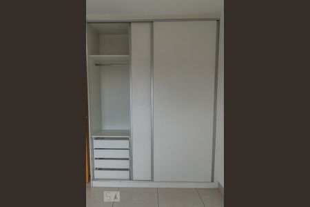 Apartamento para alugar com 100m², 2 quartos e 2 vagasarmários suite