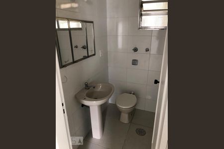 Banheiro de apartamento à venda com 3 quartos, 73m² em Jardim das Laranjeiras, São Paulo