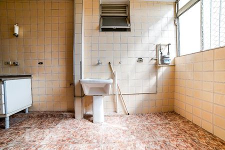 Apartamento à venda com 90m², 3 quartos e 1 vagaÁrea de Serviço