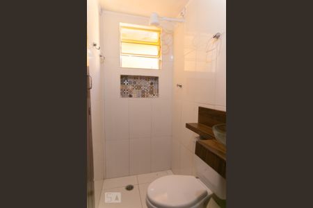 Banheiro de casa para alugar com 1 quarto, 18m² em Sacomã, São Paulo