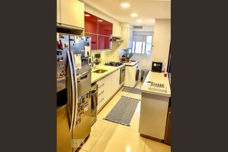 Apartamento à venda com 70m², 1 quarto e 2 vagas Apartamento à venda com 70m², 1 quarto e 2 vagasCozinha
