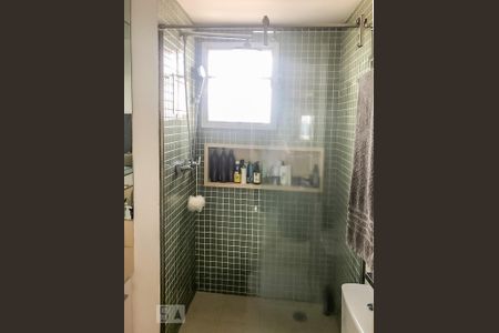 Apartamento à venda com 70m², 1 quarto e 2 vagas Apartamento à venda com 70m², 1 quarto e 2 vagasBanheiro Suíte