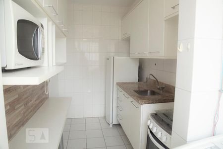 Apartamento à venda com 40m², 1 quarto e 1 vaga Apartamento à venda com 40m², 1 quarto e 1 vagaCozinha