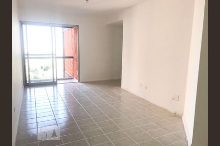 Sala de apartamento à venda com 3 quartos, 70m² em Vila Aurora, São Paulo