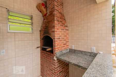 Apartamento à venda com 60m², 2 quartos e 1 vagaChurrasqueira