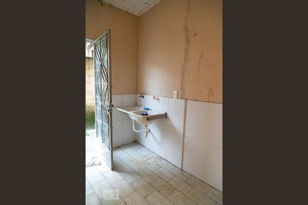 Cozinha de kitnet/studio para alugar com 1 quarto, 18m² em Pompéia, Belo Horizonte